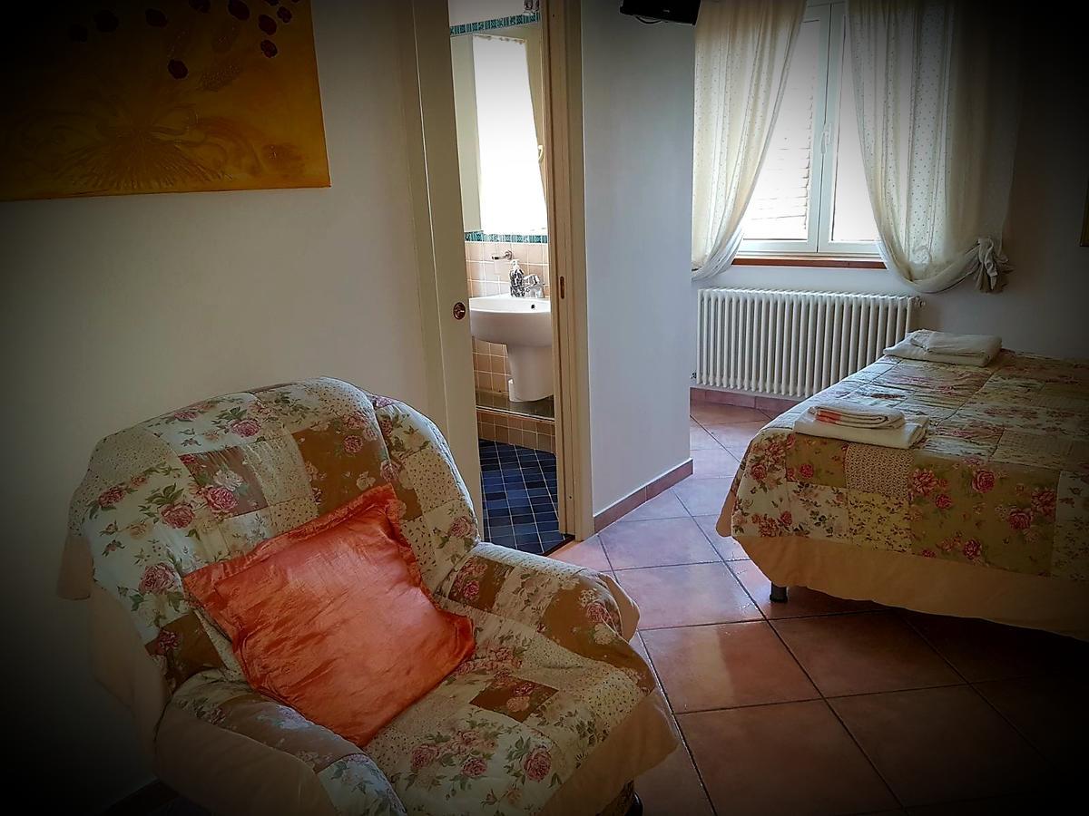 B&B Villa Floriana Tortoreto Exterior foto